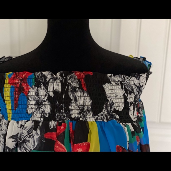 NWT Starfish Floral Off the Shoulder Tunic- - Picture 3 of 5